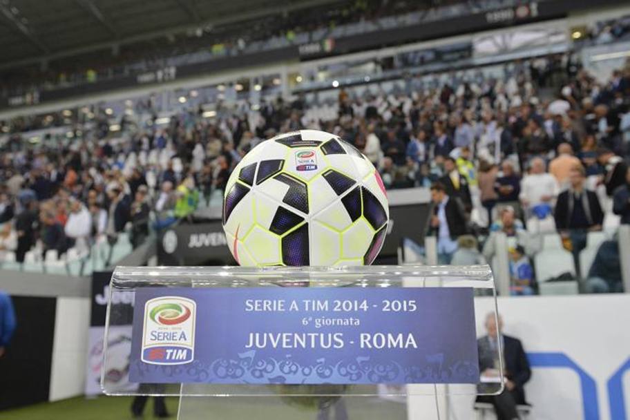 Juventus-Roma, il big match della Serie A. Le due squadre condividono il primo posto in classifica. LaPresse